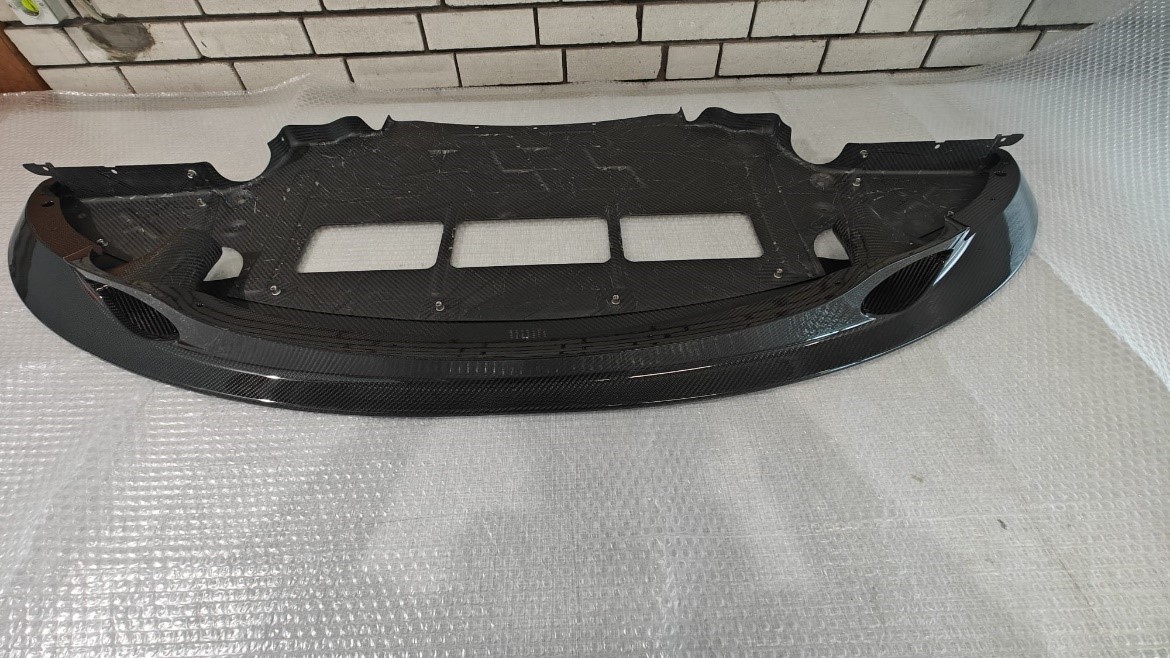 Carbon Frontspoiler passend für BMW E9x M3 – Bild 3